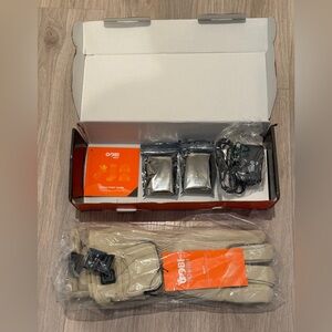 BRAND NEW - Gobi Tough Drift Heated Work Gloves